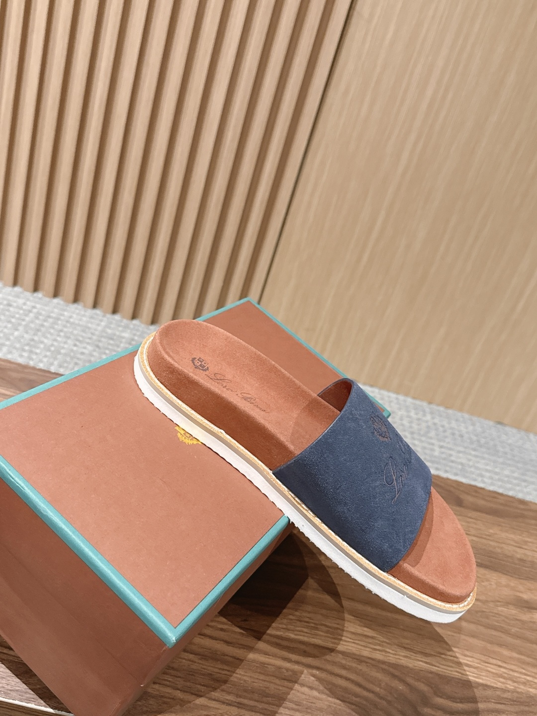 Loro Piana Slides