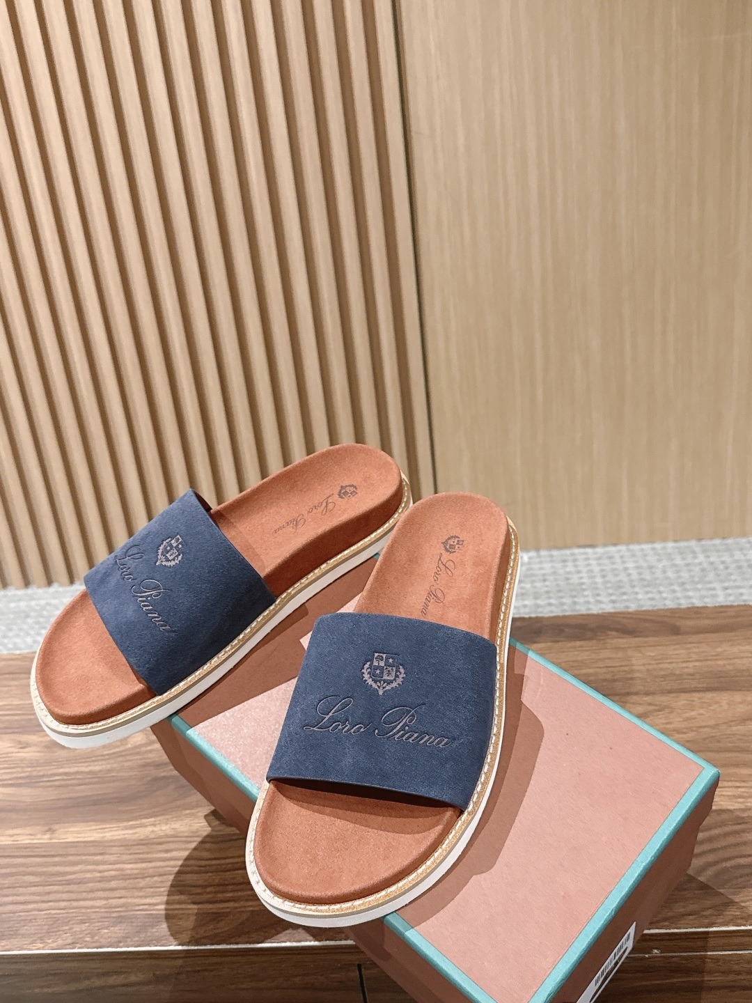 Loro Piana Slides