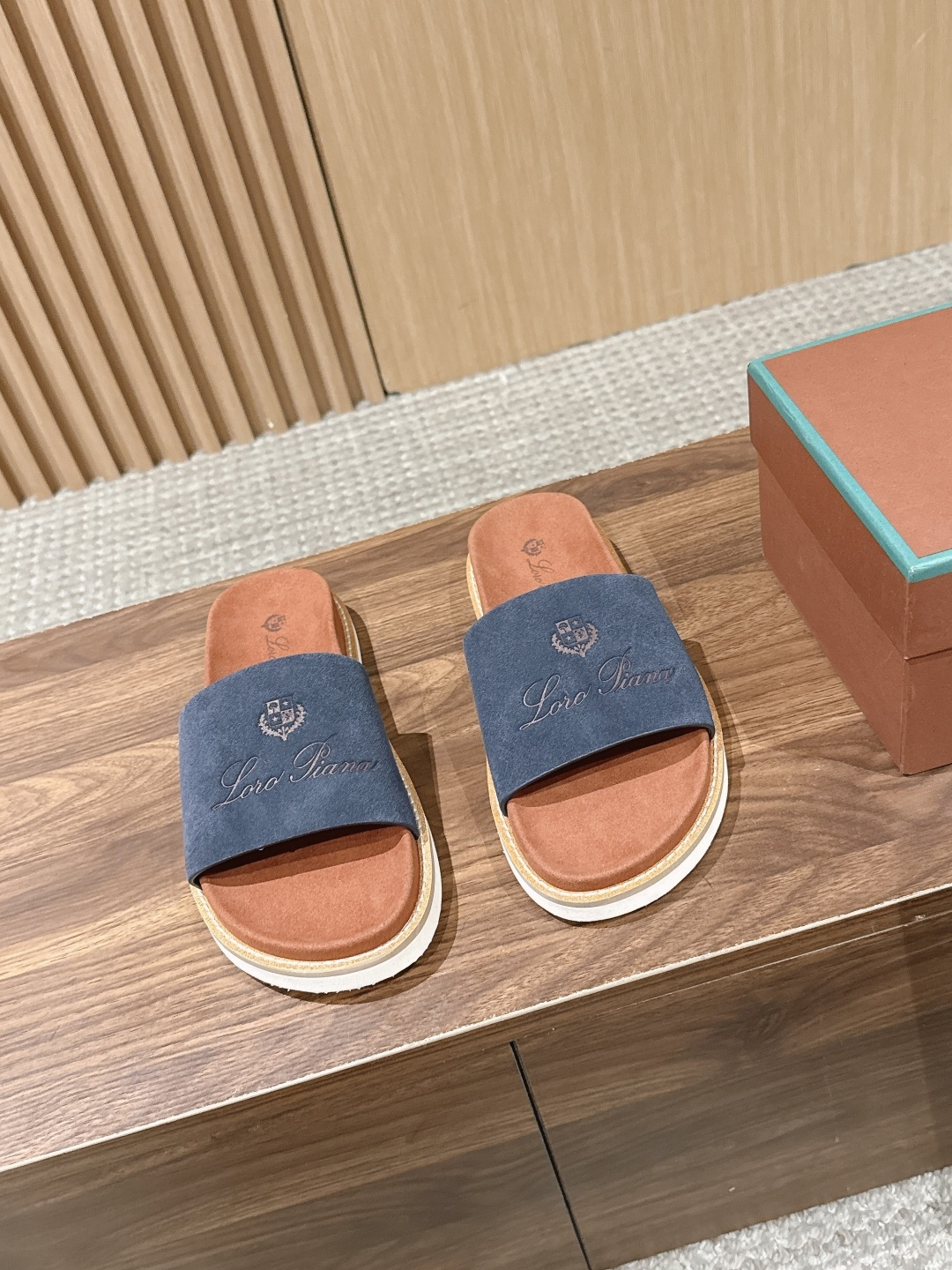Loro Piana Slides