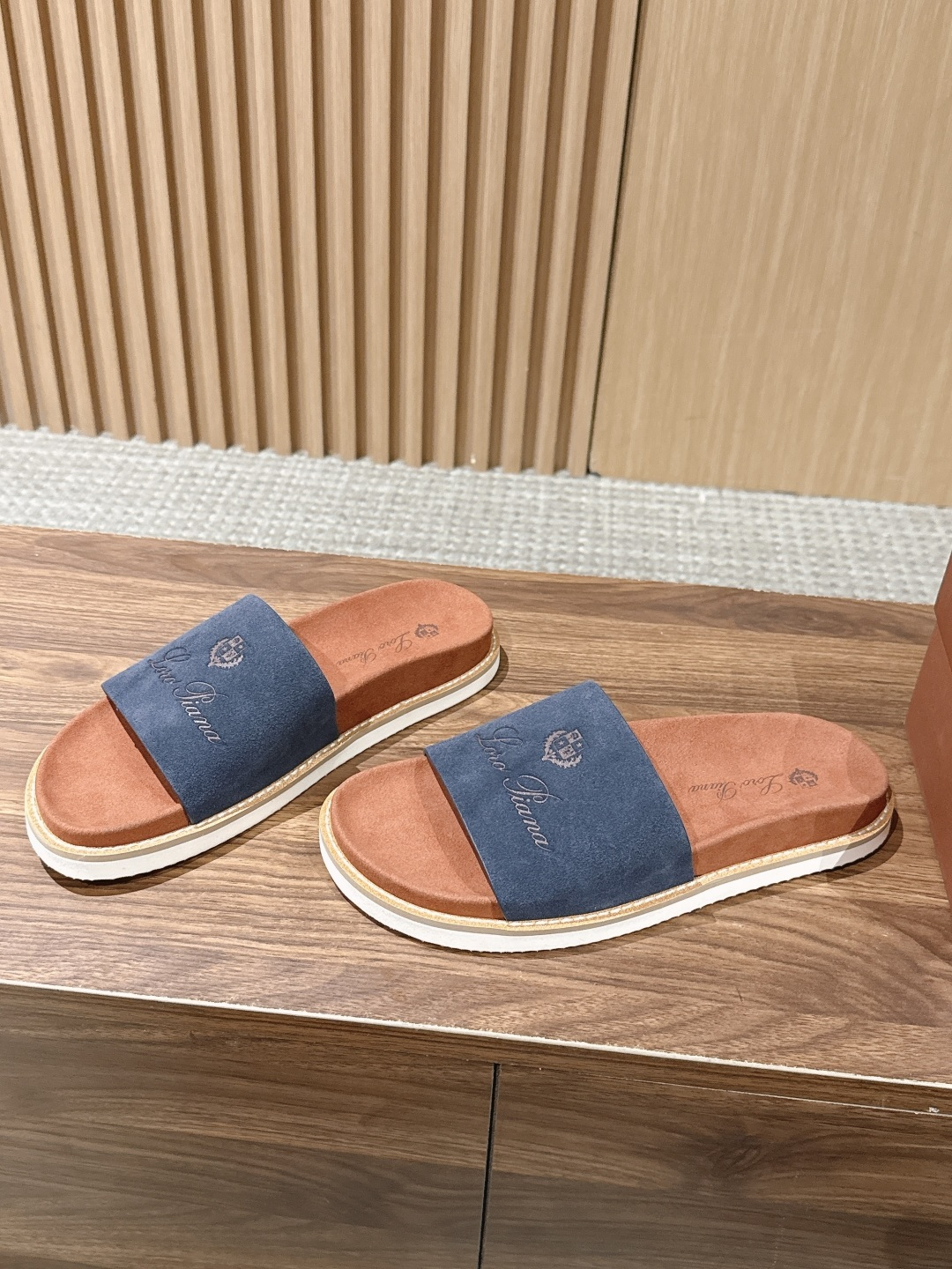 Loro Piana Slides