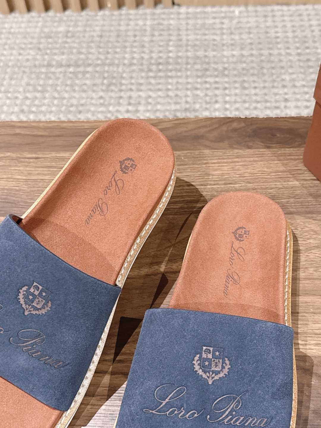 Loro Piana Slides