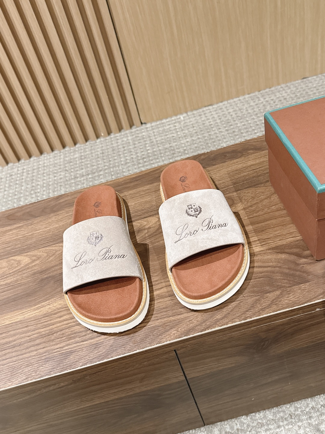 Loro Piana Slides