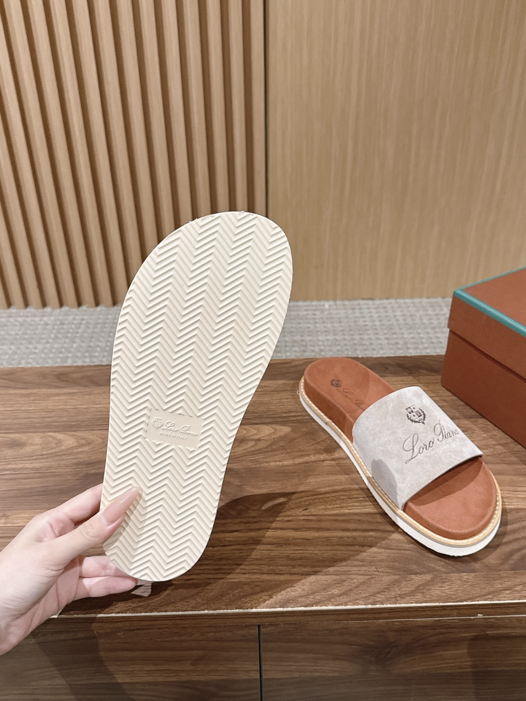 Loro Piana Slides