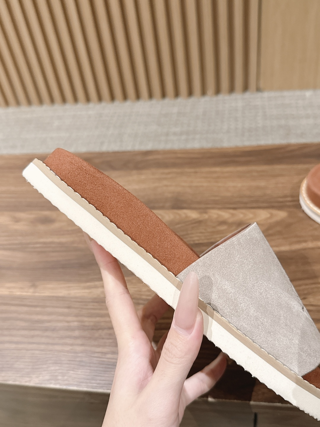 Loro Piana Slides