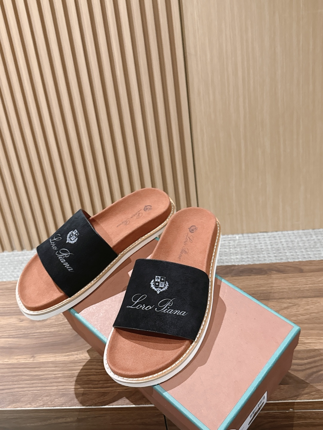 Loro Piana Slides