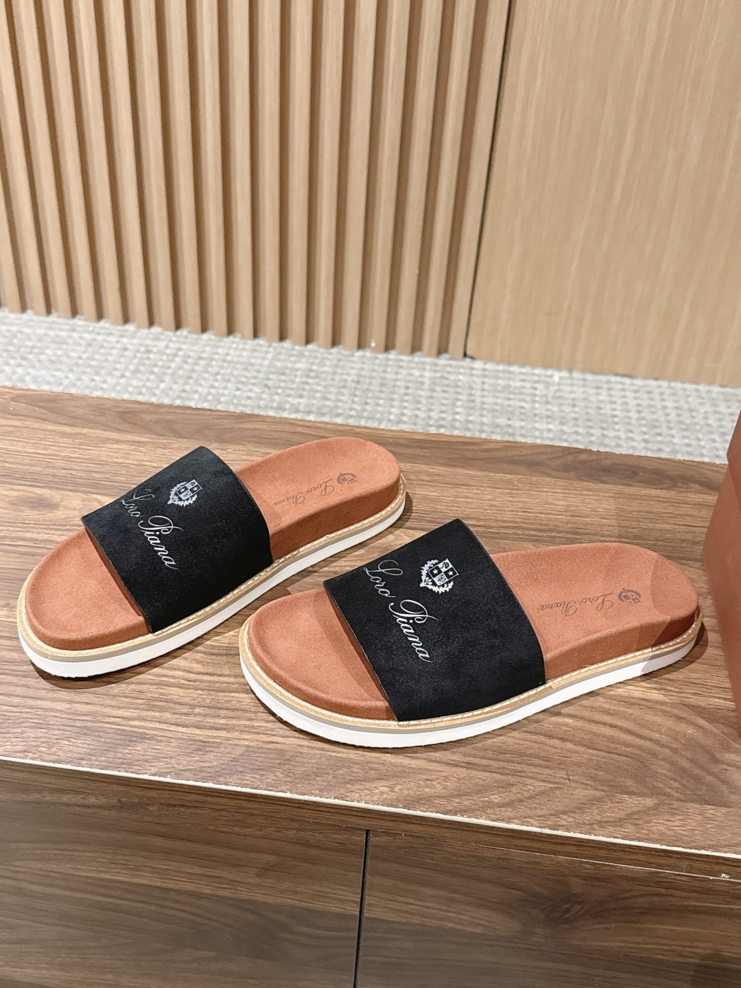 Loro Piana Slides