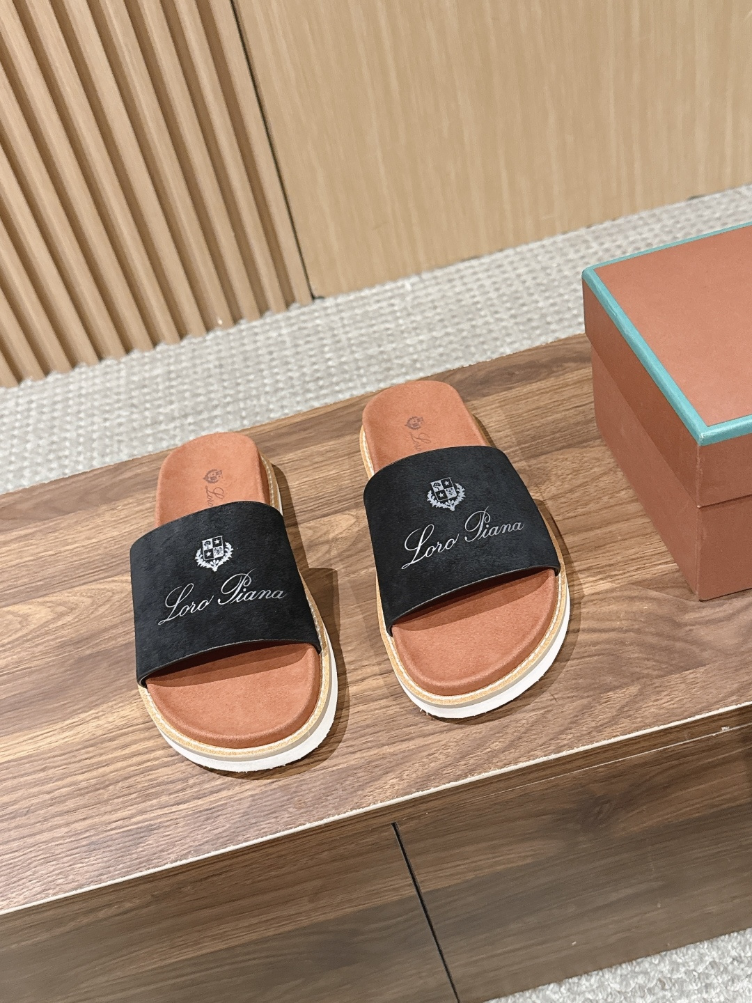 Loro Piana Slides