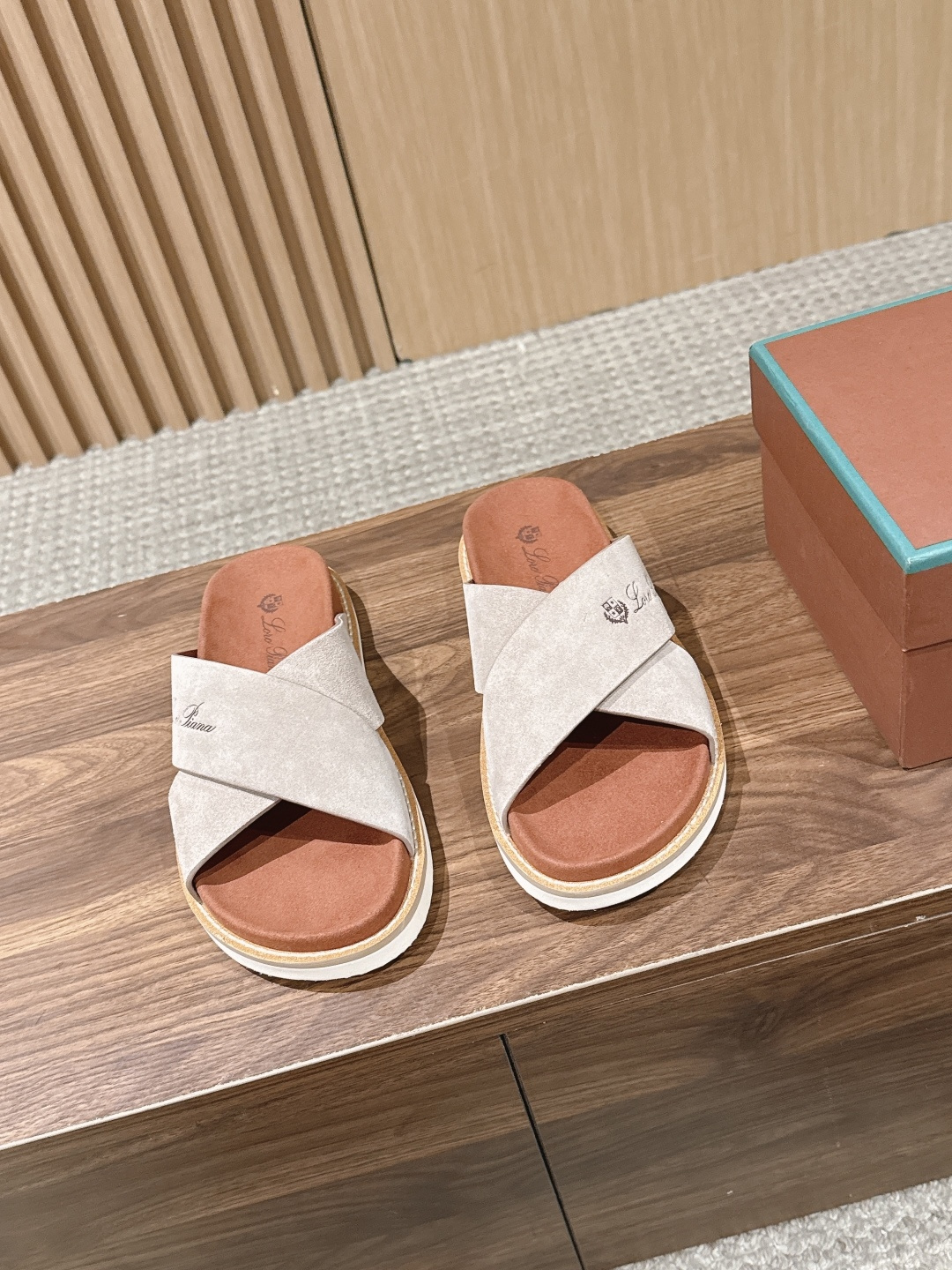 Loro Piana Slides