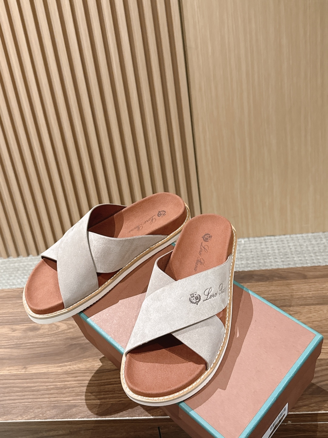 Loro Piana Slides