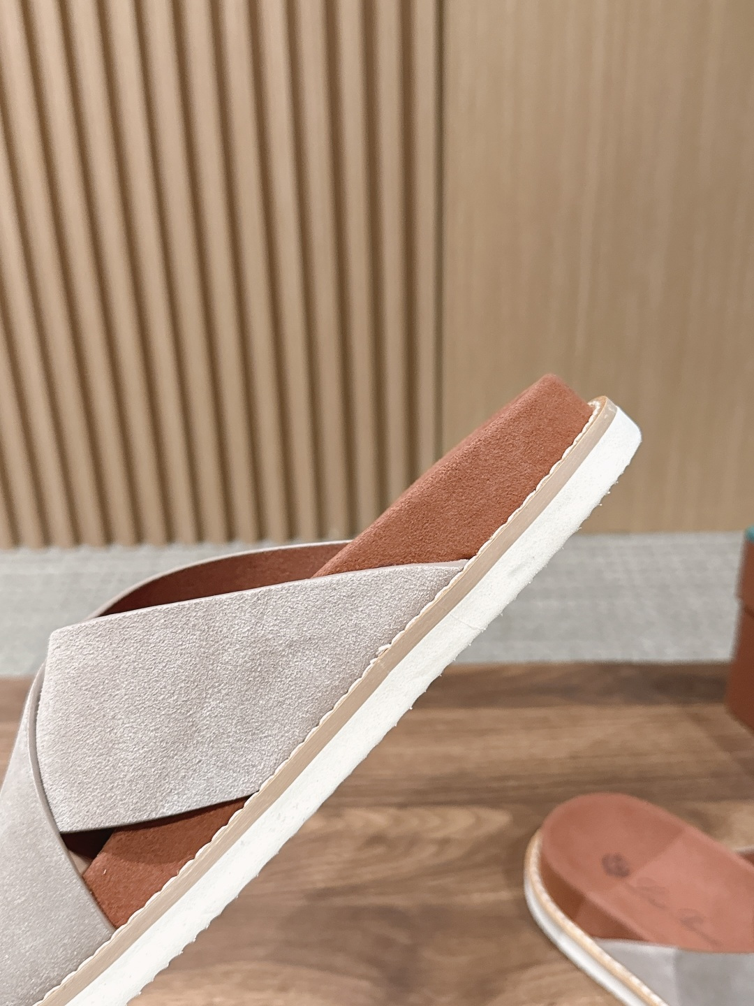 Loro Piana Slides