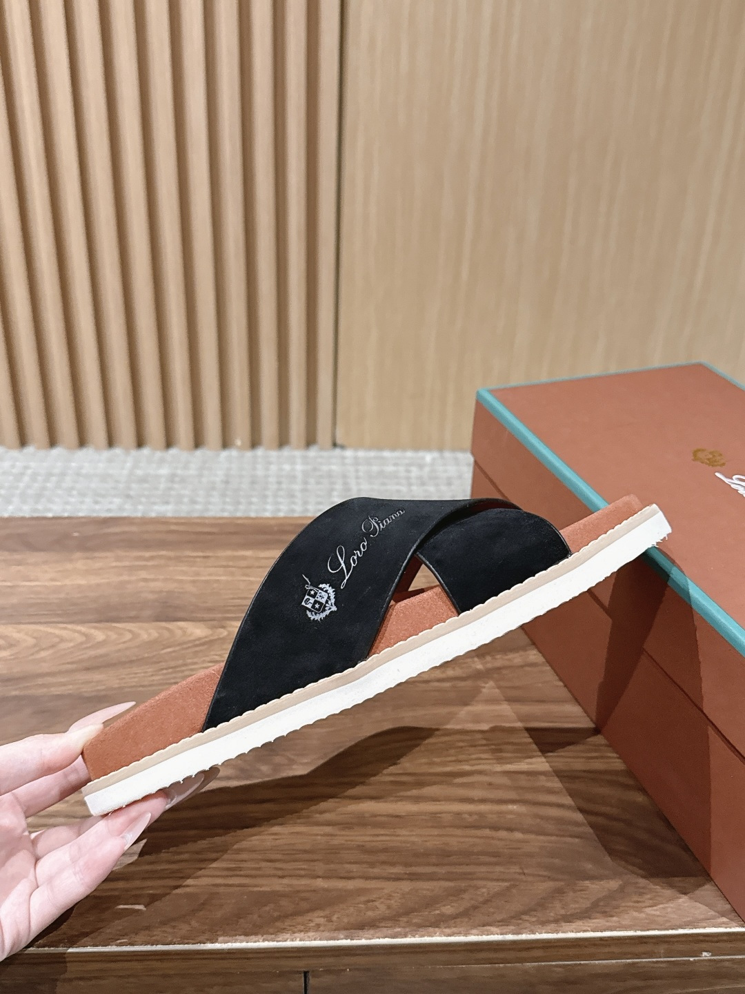 Loro Piana Slides