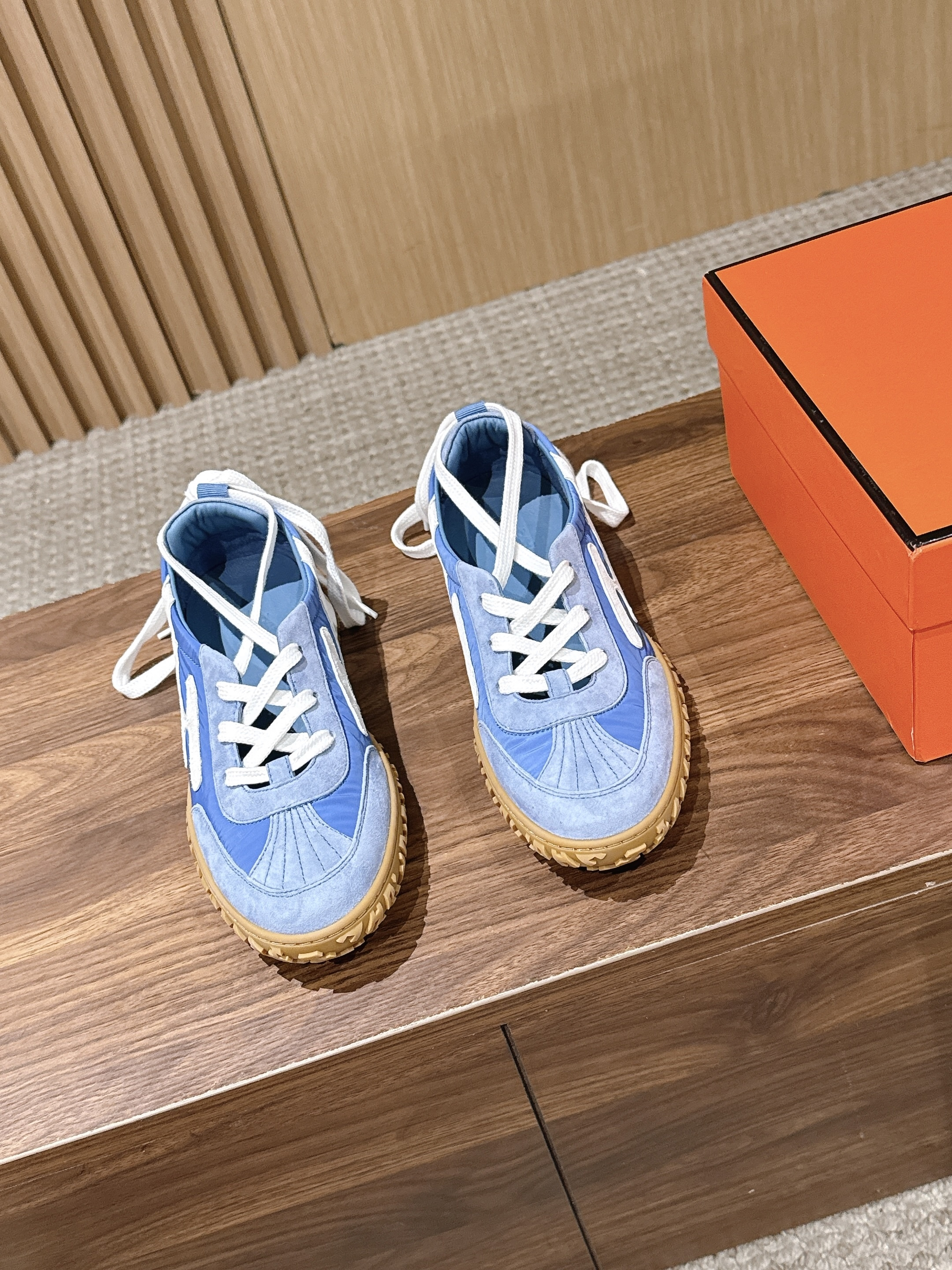 Hermes Sneakers