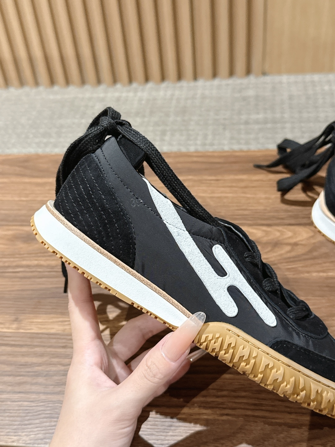Hermes Sneakers