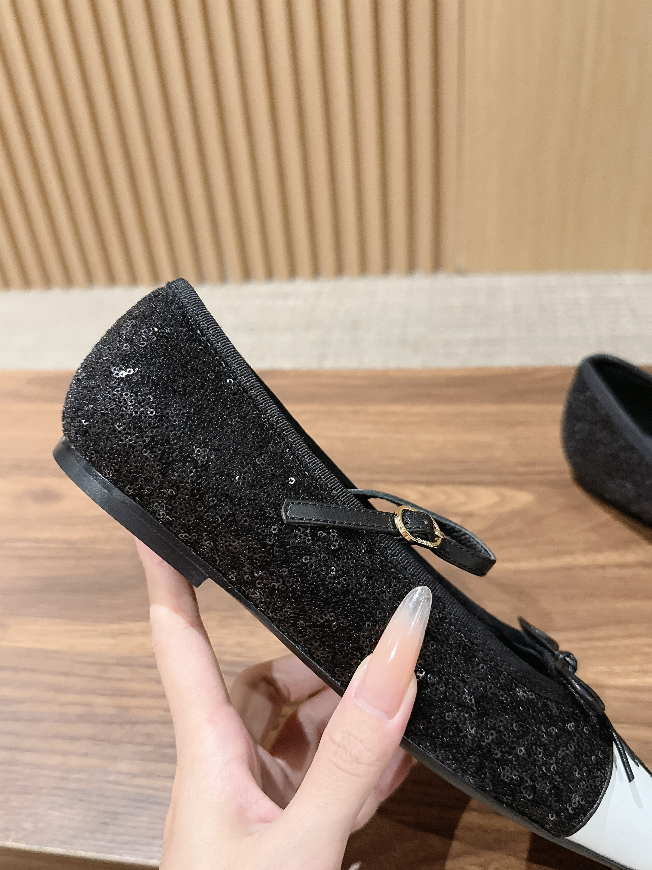 CHANEL CC Cap Toe Mary Jane Ballet Flats