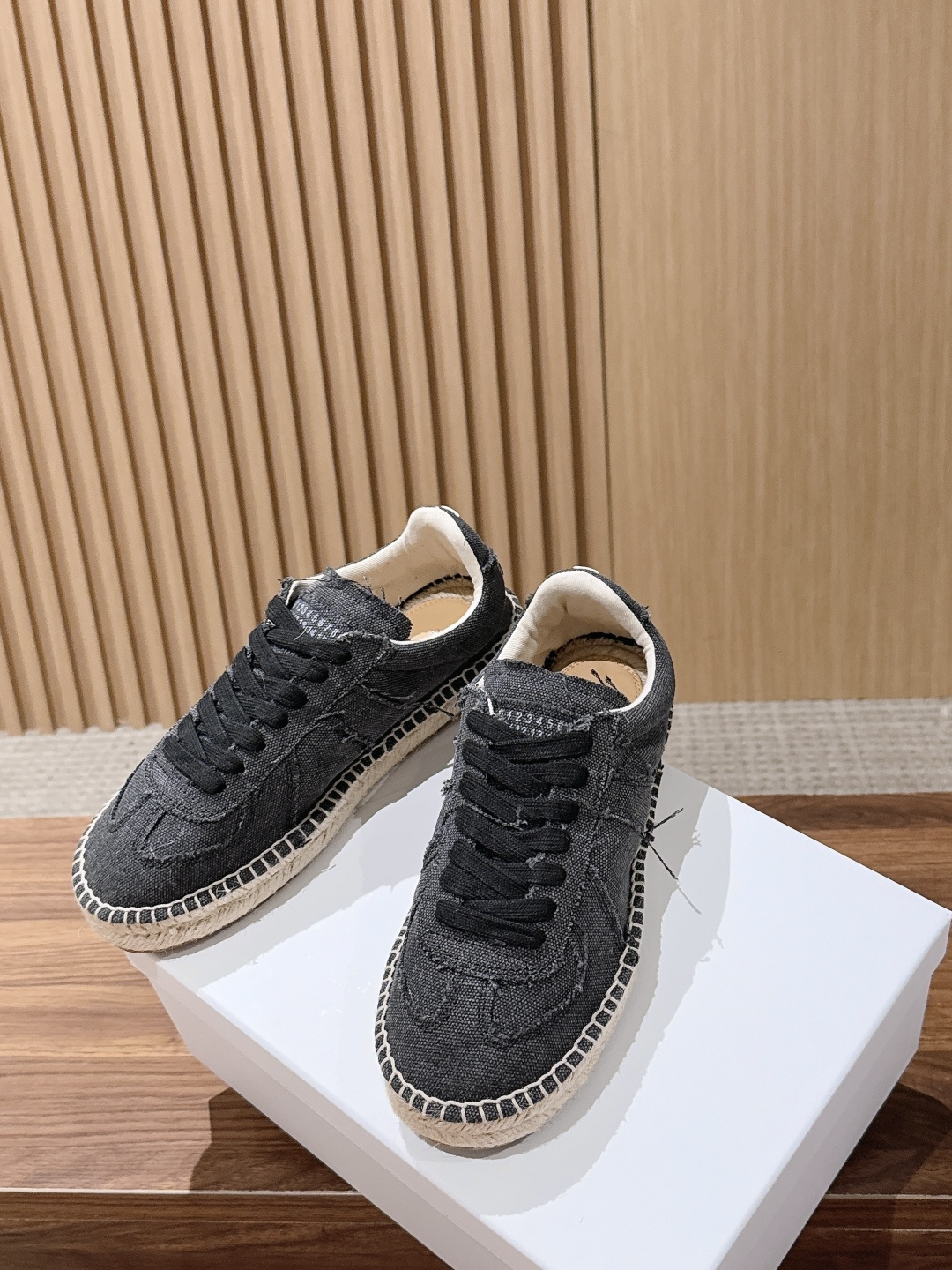 Designer Sneakers