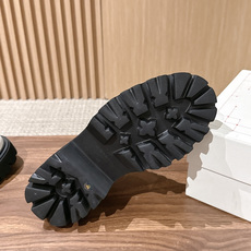 【皮面】 Alexander McQueen 亚历山大.麦昆新款Ollie男士休闲鞋布鞋 本命暗黑系休闲鞋上线✨精致白色 【皮面】 Alexander McQueen 亚历山大.麦昆新款Ollie男士休闲鞋布鞋 本命暗黑系休闲鞋上线✨精致白色