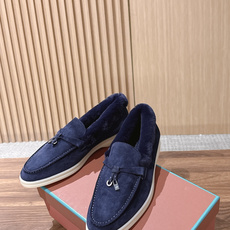 Loro Piana 诺悠翩雅🐰卡兔毛乐福鞋单鞋 意大利高级品牌Loro Piana 是意大利顶级奢侈品牌,以羊绒起家, Loro Piana 诺悠翩雅🐰卡兔毛乐福鞋单鞋 意大利高级品牌Loro Piana 是意大利顶级奢侈品牌,以羊绒起家,