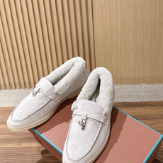 Loro Piana 诺悠翩雅🐰卡兔毛乐福鞋单鞋 意大利高级品牌Loro Piana 是意大利顶级奢侈品牌,以羊绒起家, Loro Piana 诺悠翩雅🐰卡兔毛乐福鞋单鞋 意大利高级品牌Loro Piana 是意大利顶级奢侈品牌,以羊绒起家,