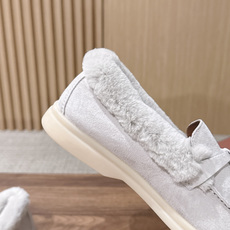 Loro Piana 诺悠翩雅🐰卡兔毛乐福鞋单鞋 意大利高级品牌Loro Piana 是意大利顶级奢侈品牌,以羊绒起家, Loro Piana 诺悠翩雅🐰卡兔毛乐福鞋单鞋 意大利高级品牌Loro Piana 是意大利顶级奢侈品牌,以羊绒起家,