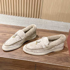 Loro Piana 诺悠翩雅🐰卡兔毛乐福鞋单鞋 意大利高级品牌Loro Piana 是意大利顶级奢侈品牌,以羊绒起家, Loro Piana 诺悠翩雅🐰卡兔毛乐福鞋单鞋 意大利高级品牌Loro Piana 是意大利顶级奢侈品牌,以羊绒起家,