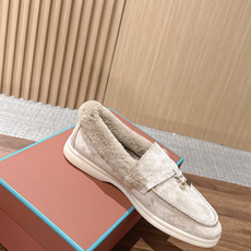 Loro Piana 诺悠翩雅🐰卡兔毛乐福鞋单鞋 意大利高级品牌Loro Piana 是意大利顶级奢侈品牌,以羊绒起家, Loro Piana 诺悠翩雅🐰卡兔毛乐福鞋单鞋 意大利高级品牌Loro Piana 是意大利顶级奢侈品牌,以羊绒起家,