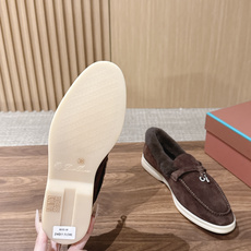 Loro Piana 诺悠翩雅🐰卡兔毛乐福鞋单鞋 意大利高级品牌Loro Piana 是意大利顶级奢侈品牌,以羊绒起家, Loro Piana 诺悠翩雅🐰卡兔毛乐福鞋单鞋 意大利高级品牌Loro Piana 是意大利顶级奢侈品牌,以羊绒起家,