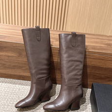 Jil Sander/吉尔桑达极26WF新品 绑带粗跟长靴 极简党秋冬的本命长靴 低调鞋款辨识度却很高 舒适与格调同时在 Jil Sander/吉尔桑达极26WF新品 绑带粗跟长靴 极简党秋冬的本命长靴 低调鞋款辨识度却很高 舒适与格调同时在