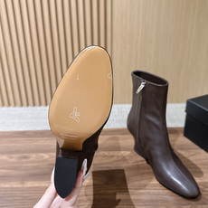 Jil Sander/吉尔桑达极26WF新品 绑带粗跟长靴 极简党秋冬的本命长靴 低调鞋款辨识度却很高 舒适与格调同时在 Jil Sander/吉尔桑达极26WF新品 绑带粗跟长靴 极简党秋冬的本命长靴 低调鞋款辨识度却很高 舒适与格调同时在