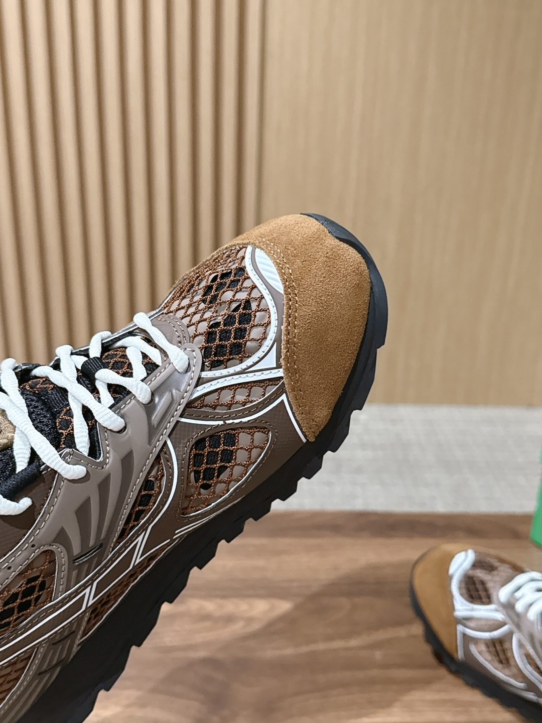 #情侣码 Bottega Veneta 葆蝶家运动鞋 王一博 同款 情侣款休闲鞋老爹鞋！Runner运动鞋！原版轻质科技