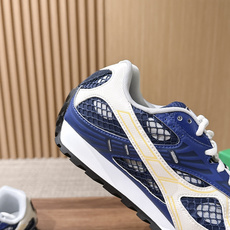 #情侣码 Bottega Veneta 葆蝶家运动鞋 王一博 同款 情侣款休闲鞋老爹鞋!Runner运动鞋!原版轻质科技 #情侣码 Bottega Veneta 葆蝶家运动鞋 王一博 同款 情侣款休闲鞋老爹鞋!Runner运动鞋!原版轻质科技