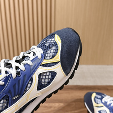 #情侣码 Bottega Veneta 葆蝶家运动鞋 王一博 同款 情侣款休闲鞋老爹鞋!Runner运动鞋!原版轻质科技 #情侣码 Bottega Veneta 葆蝶家运动鞋 王一博 同款 情侣款休闲鞋老爹鞋!Runner运动鞋!原版轻质科技