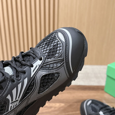 #情侣码 Bottega Veneta 葆蝶家运动鞋 王一博 同款 情侣款休闲鞋老爹鞋!Runner运动鞋!原版轻质科技 #情侣码 Bottega Veneta 葆蝶家运动鞋 王一博 同款 情侣款休闲鞋老爹鞋!Runner运动鞋!原版轻质科技