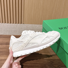 #情侣码 Bottega Veneta 葆蝶家运动鞋 王一博 同款 情侣款休闲鞋老爹鞋!Runner运动鞋!原版轻质科技 #情侣码 Bottega Veneta 葆蝶家运动鞋 王一博 同款 情侣款休闲鞋老爹鞋!Runner运动鞋!原版轻质科技
