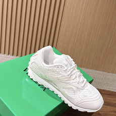 #情侣码 Bottega Veneta 葆蝶家运动鞋 王一博 同款 情侣款休闲鞋老爹鞋!Runner运动鞋!原版轻质科技 #情侣码 Bottega Veneta 葆蝶家运动鞋 王一博 同款 情侣款休闲鞋老爹鞋!Runner运动鞋!原版轻质科技