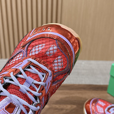 #情侣码 Bottega Veneta 葆蝶家运动鞋 王一博 同款 情侣款休闲鞋老爹鞋!Runner运动鞋!原版轻质科技 #情侣码 Bottega Veneta 葆蝶家运动鞋 王一博 同款 情侣款休闲鞋老爹鞋!Runner运动鞋!原版轻质科技