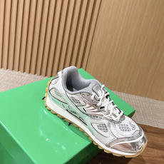 #情侣码 Bottega Veneta 葆蝶家运动鞋 王一博 同款 情侣款休闲鞋老爹鞋!Runner运动鞋!原版轻质科技 #情侣码 Bottega Veneta 葆蝶家运动鞋 王一博 同款 情侣款休闲鞋老爹鞋!Runner运动鞋!原版轻质科技
