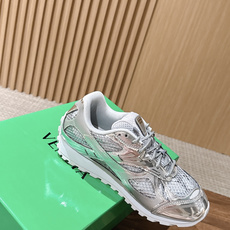 #情侣码 Bottega Veneta 葆蝶家运动鞋 王一博 同款 情侣款休闲鞋老爹鞋!Runner运动鞋!原版轻质科技 #情侣码 Bottega Veneta 葆蝶家运动鞋 王一博 同款 情侣款休闲鞋老爹鞋!Runner运动鞋!原版轻质科技