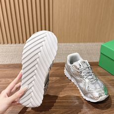 #情侣码 Bottega Veneta 葆蝶家运动鞋 王一博 同款 情侣款休闲鞋老爹鞋!Runner运动鞋!原版轻质科技 #情侣码 Bottega Veneta 葆蝶家运动鞋 王一博 同款 情侣款休闲鞋老爹鞋!Runner运动鞋!原版轻质科技