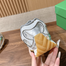 #情侣码 Bottega Veneta 葆蝶家运动鞋 王一博 同款 情侣款休闲鞋老爹鞋!Runner运动鞋!原版轻质科技 #情侣码 Bottega Veneta 葆蝶家运动鞋 王一博 同款 情侣款休闲鞋老爹鞋!Runner运动鞋!原版轻质科技
