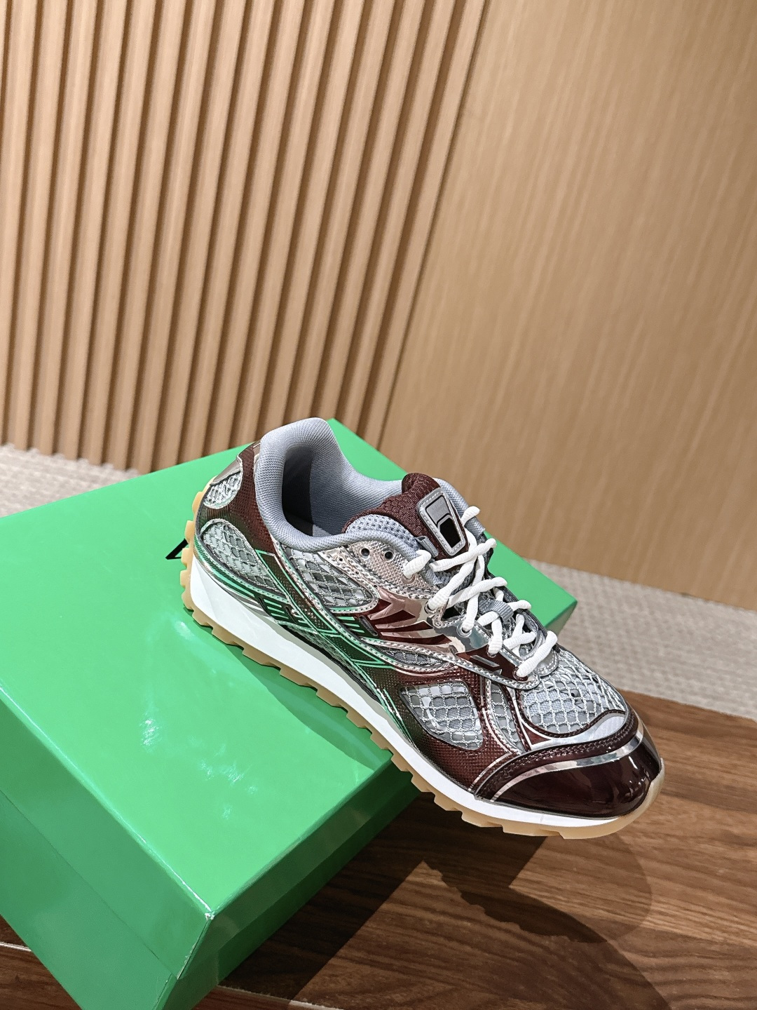 #情侣码 Bottega Veneta 葆蝶家运动鞋 王一博 同款 情侣款休闲鞋老爹鞋!Runner运动鞋!原版轻质科技 #情侣码 Bottega Veneta 葆蝶家运动鞋 王一博 同款 情侣款休闲鞋老爹鞋!Runner运动鞋!原版轻质科技