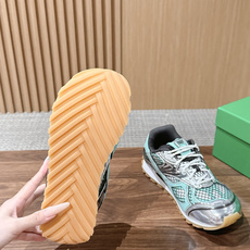 #情侣码 Bottega Veneta 葆蝶家运动鞋 王一博 同款 情侣款休闲鞋老爹鞋!Runner运动鞋!原版轻质科技 #情侣码 Bottega Veneta 葆蝶家运动鞋 王一博 同款 情侣款休闲鞋老爹鞋!Runner运动鞋!原版轻质科技