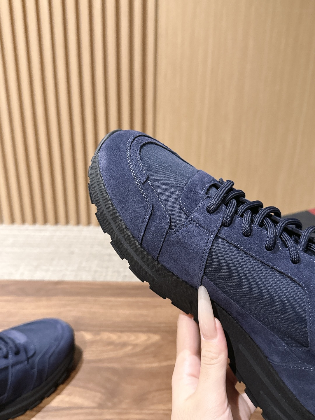 PRADA#普拉达男士三角标休闲运动鞋 特定帆布＋麂皮材质 时尚百搭 底厚4.5CM Size :39-44（38/45