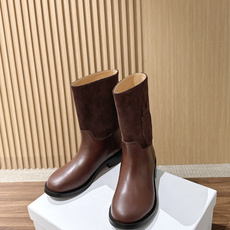Dior Regency 系列|26FW秋冬骑士靴 短靴/长靴 秋日氛围感王牌选手✨Dior这只徽章骑士靴,把优雅 Dior Regency 系列|26FW秋冬骑士靴 短靴/长靴 秋日氛围感王牌选手✨Dior这只徽章骑士靴,把优雅