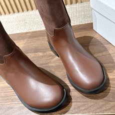 Dior Regency 系列|26FW秋冬骑士靴 短靴/长靴 秋日氛围感王牌选手✨Dior这只徽章骑士靴,把优雅 Dior Regency 系列|26FW秋冬骑士靴 短靴/长靴 秋日氛围感王牌选手✨Dior这只徽章骑士靴,把优雅