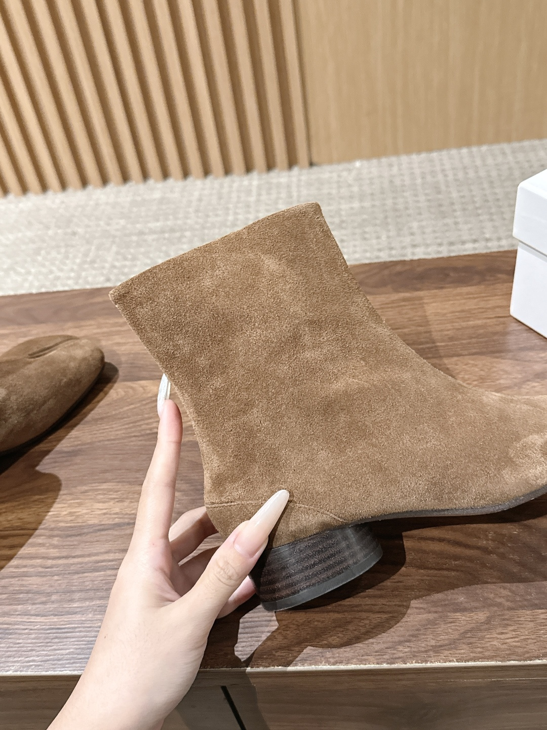 【莞产#3cm】Maison Margiela#马吉拉分趾经典分趾靴 辨识度极高,舒适度满分。 不会过时的决绝子单品 最 【莞产#3cm】Maison Margiela#马吉拉分趾经典分趾靴 辨识度极高,舒适度满分。 不会过时的决绝子单品 最