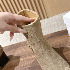 【莞产#6cm】Maison Margiela#马吉拉分趾经典分趾靴 辨识度极高,舒适度满分。 不会过时的决绝子单品 最 【莞产#6cm】Maison Margiela#马吉拉分趾经典分趾靴 辨识度极高,舒适度满分。 不会过时的决绝子单品 最