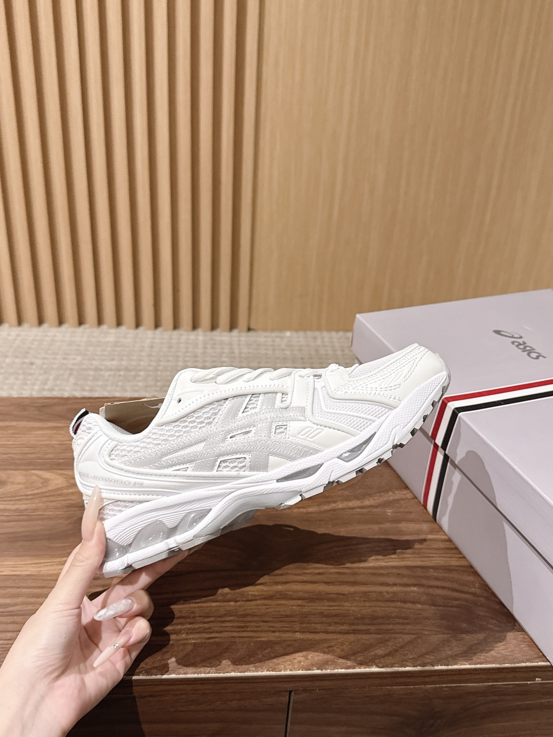 亚瑟士联名款来…… 26款重磅推出!!纯原 纯原Thom Browne&Asics联名款运动鞋! Thom B 亚瑟士联名款来…… 26款重磅推出!!纯原 纯原Thom Browne&Asics联名款运动鞋! Thom B