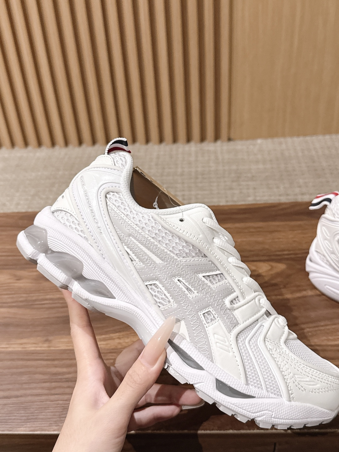 亚瑟士联名款来…… 26款重磅推出!!纯原 纯原Thom Browne&Asics联名款运动鞋! Thom B 亚瑟士联名款来…… 26款重磅推出!!纯原 纯原Thom Browne&Asics联名款运动鞋! Thom B