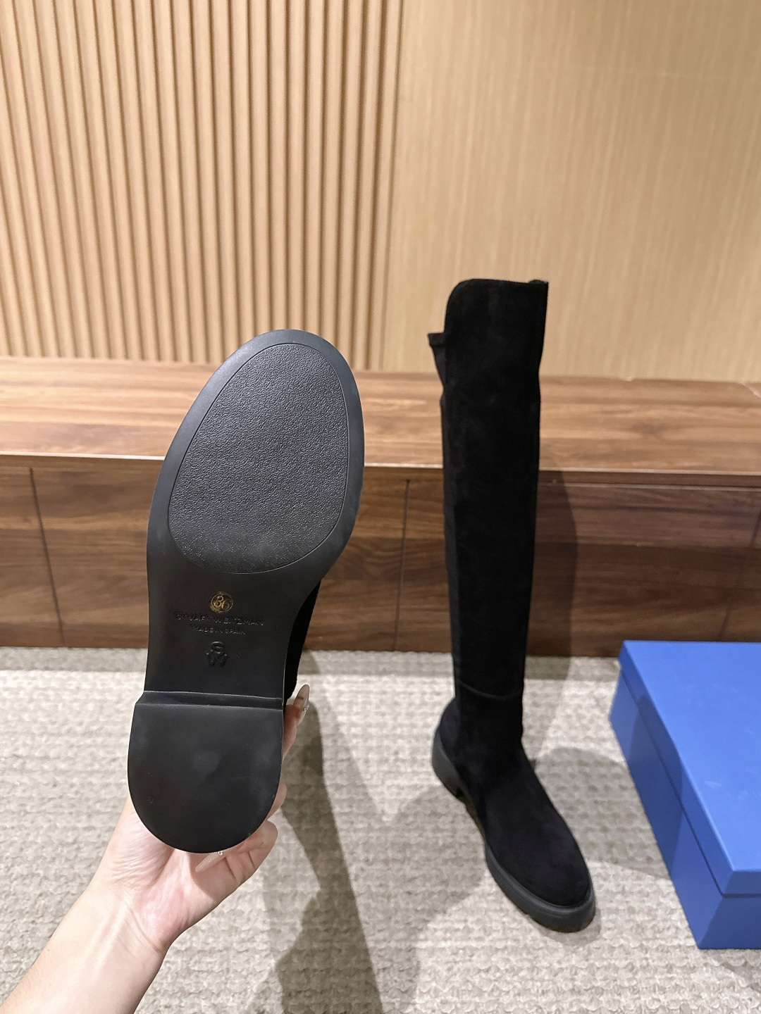 Stuart Weitzman SW5050｜杨幂同款过膝长靴✨   年度封神的SW5050经典款上新啦，妥妥的明星网红