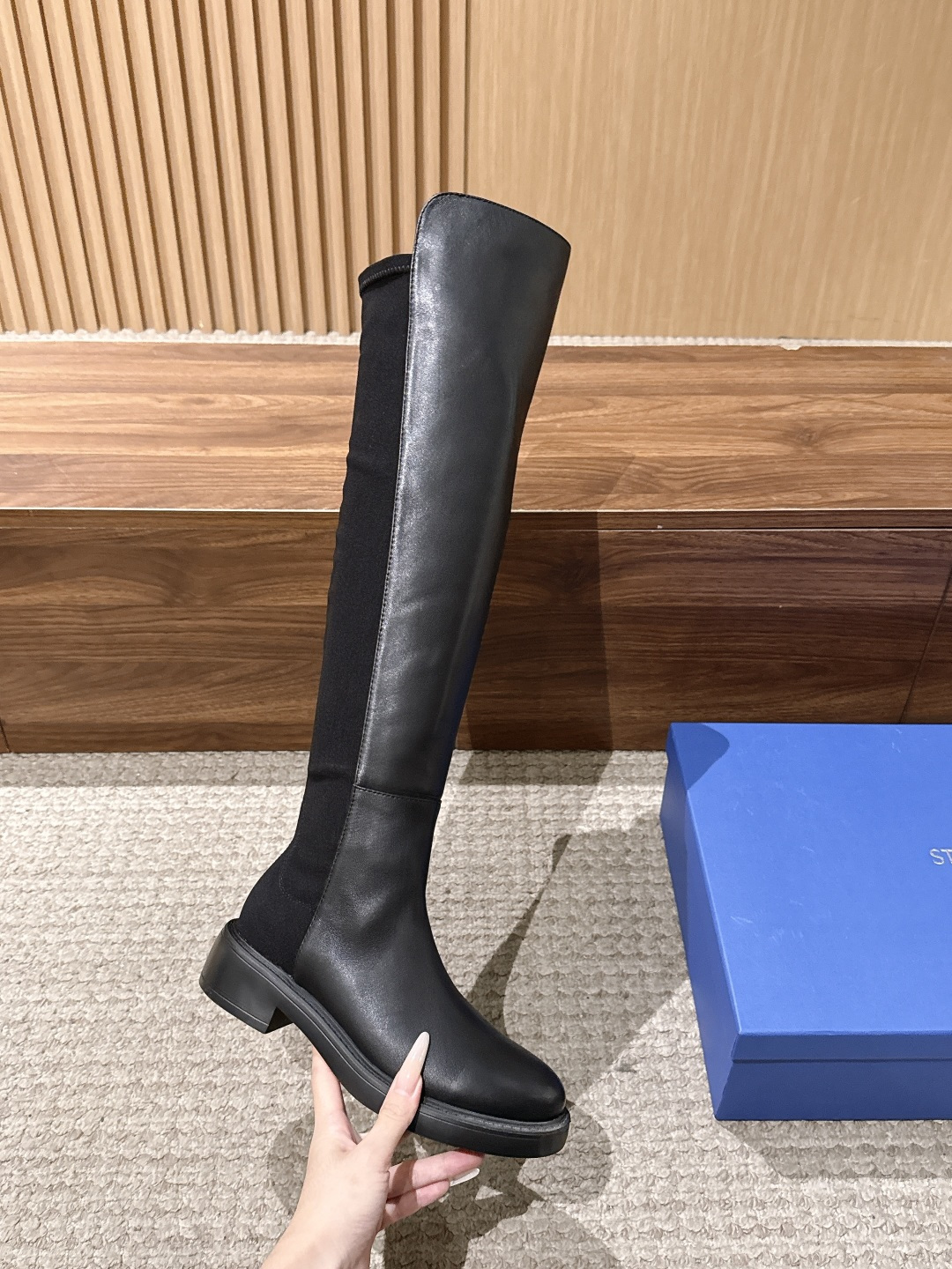 Stuart Weitzman SW5050|杨幂同款过膝长靴✨ 年度封神的SW5050经典款上新啦,妥妥的明星网红 Stuart Weitzman SW5050|杨幂同款过膝长靴✨ 年度封神的SW5050经典款上新啦,妥妥的明星网红